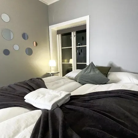 Appartement Middle Of The Town -billiard And Sauna At Bertis 15 *