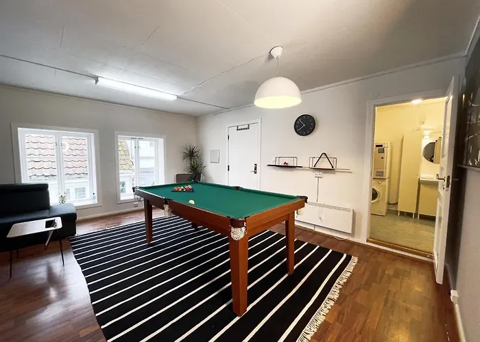Middle Of The Town -billiard And Sauna At Bertis 15 Lägenhet *