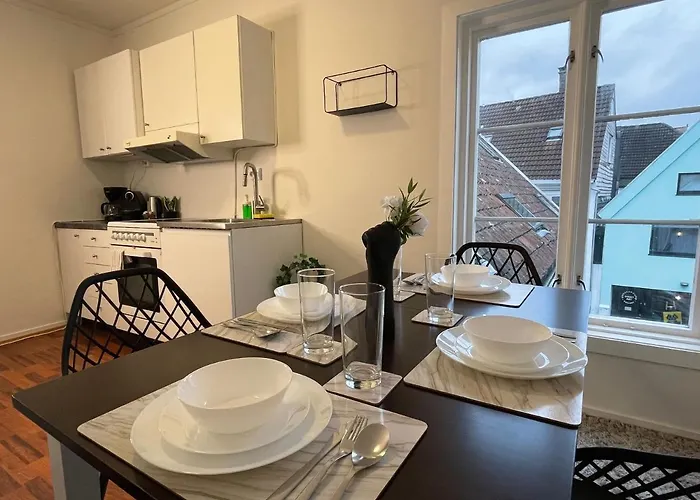 Middle Of The Town -billiard And Sauna At Bertis 15 Apartmán Stavanger