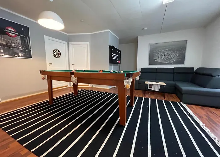 アパート Middle Of The Town -billiard And Sauna At Bertis 15 スタヴァンゲル